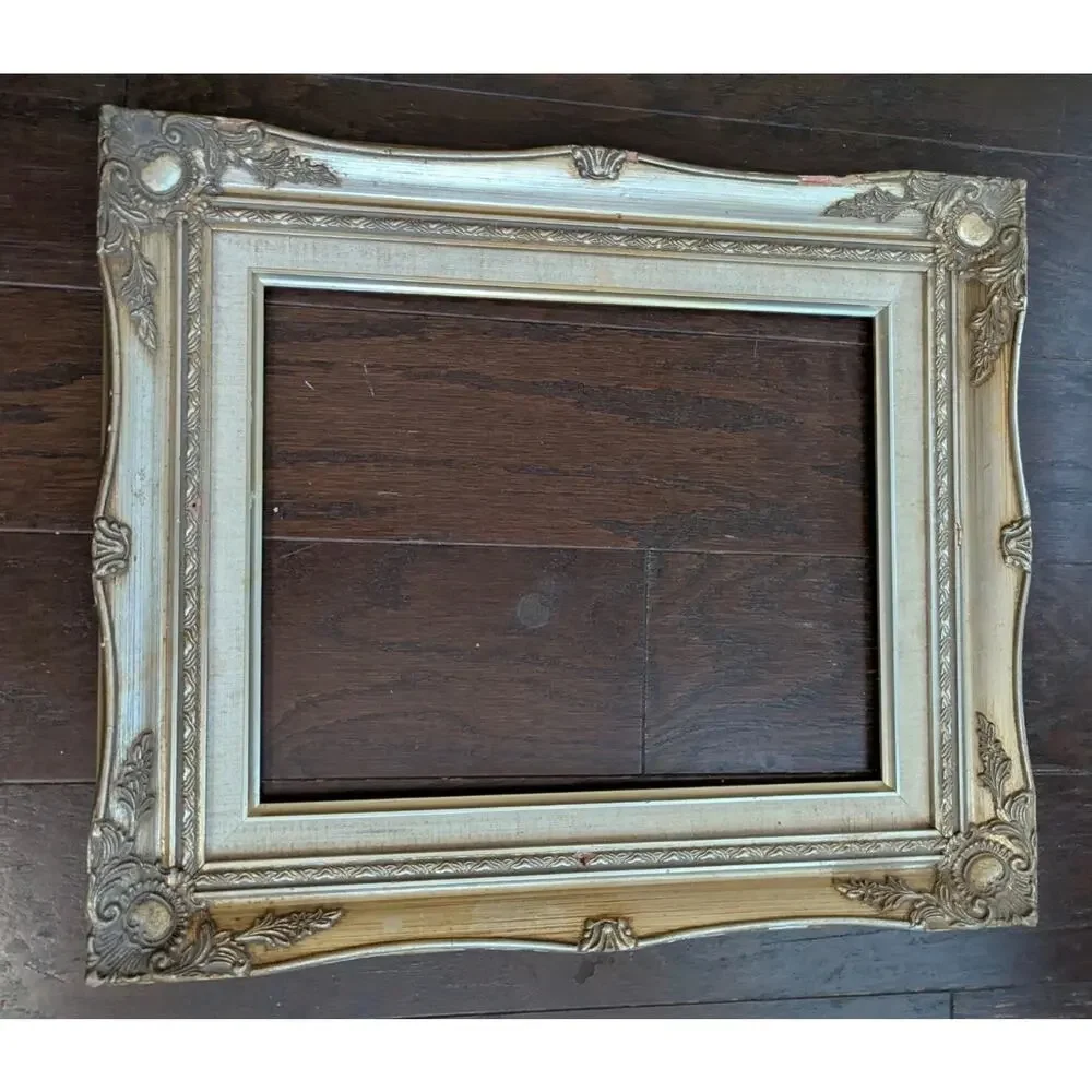 Mid Century French Style Gold Ornate Wooden Montparnasse Rococo Picture Frame